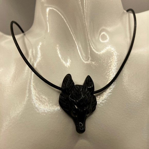 NEW Wolf Black Obsidian Gemstone hand carved Wolf Head Choker Genuine Leather - Picture 2 of 12